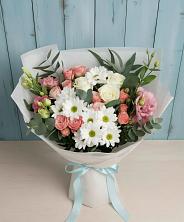 Букет цветов из:  Розы, Лизиантусы и Хризантемы в Новочернореченский