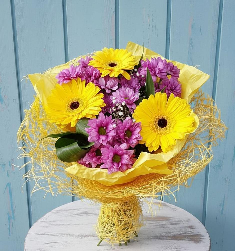 Букет цветов из: Хризантемы и Герберы в Новочернореченский