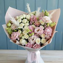 Букет цветов из:  Альстромерии и Розы в Новочернореченский